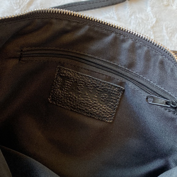 Black leather TANO crossbody purse - Picture 3 of 6